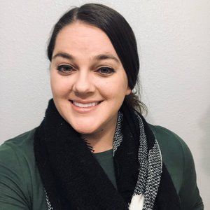 Meet your Posher, Jena